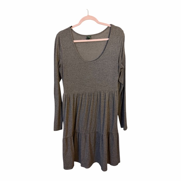 wild fable Dresses & Skirts - Wild Fable Tiered Long Sleeve Dress